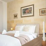 Exclusive Seafront Townhouse Sliema, Valletta View