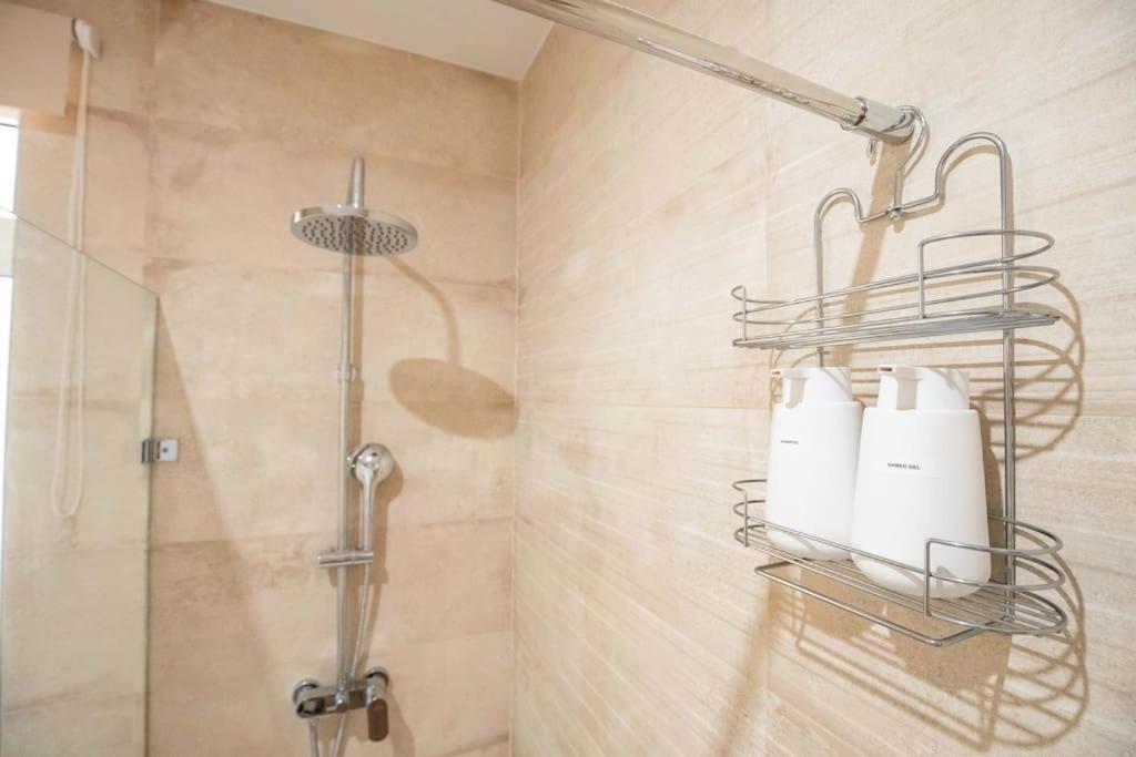 Exclusive Seafront Townhouse Sliema, Valletta View * Sliema